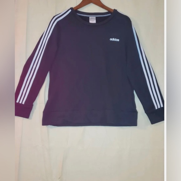 Adidas ladies crop sweatshirt - Picture 1 of 6